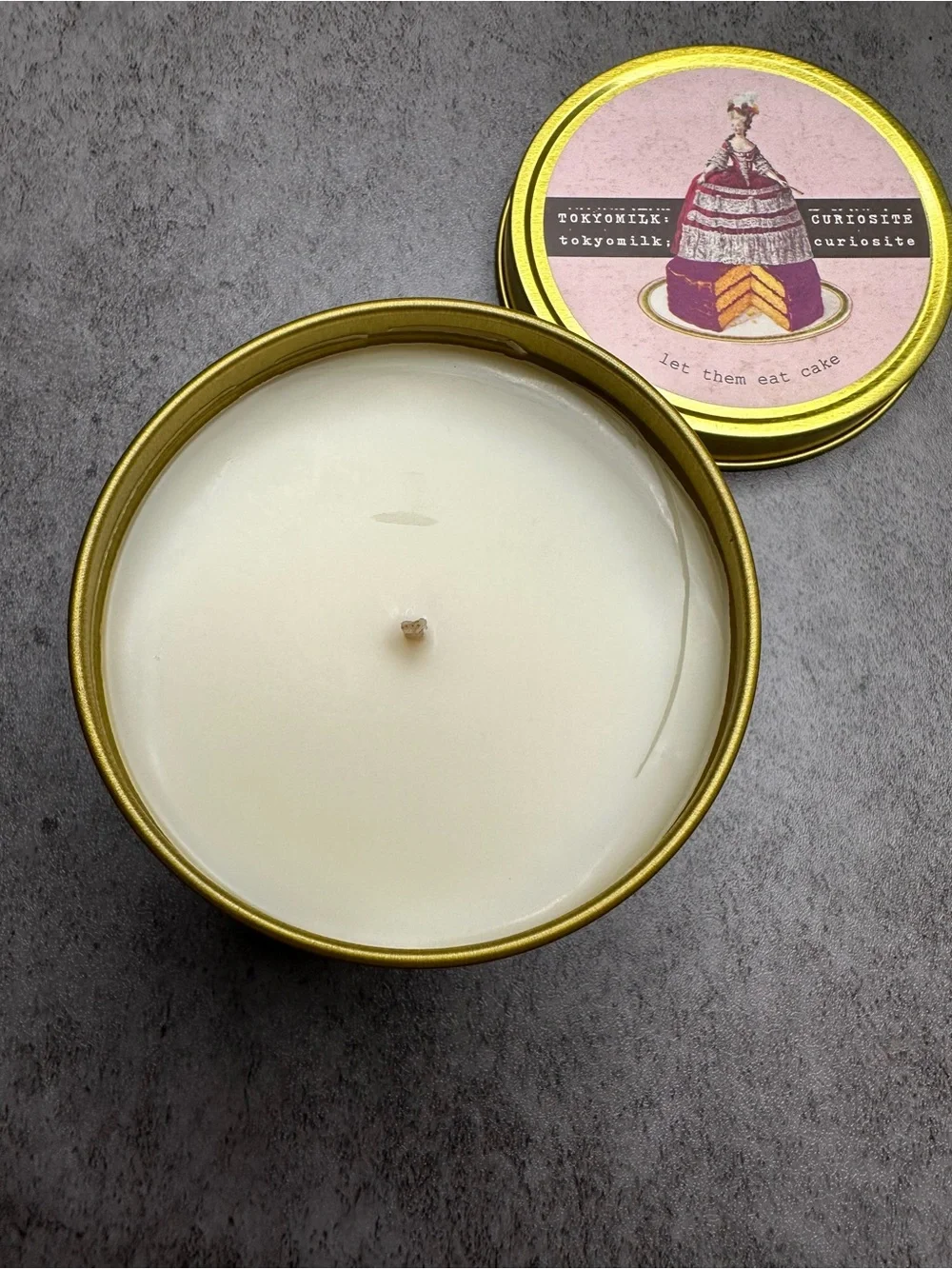 TokyoMilk Let Them Eat Cake No. 21 Perfumed Luminary Candle